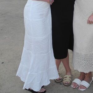White maxi skirt